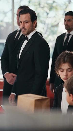 I Found My Housekeeper Mom a CEO Husband Episode 6