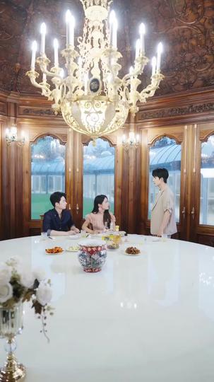 Blind to Love, Lost in Regret Episode 10