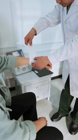 Global Lifeline: When He Falls, Humanity Falls Episode 5