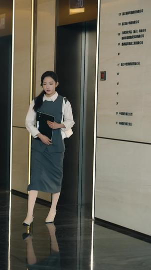 A Contract Meant to End, A Love Meant to Be Episode 8