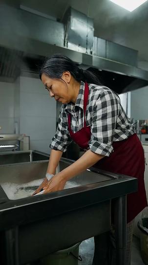 Pengembara Pulang ke Rumah (Sulih Suara) Episode 4