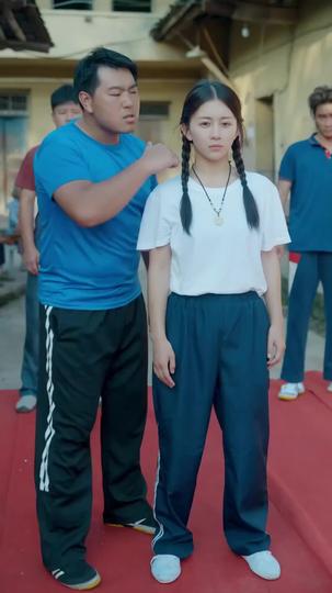 Tombak Sakti Gadis Desa Episode 11