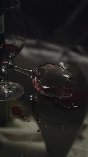 Papai, Mamãe, Não Se Divorciem 1Episódio