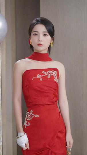 她靠弹幕翻身 第5集