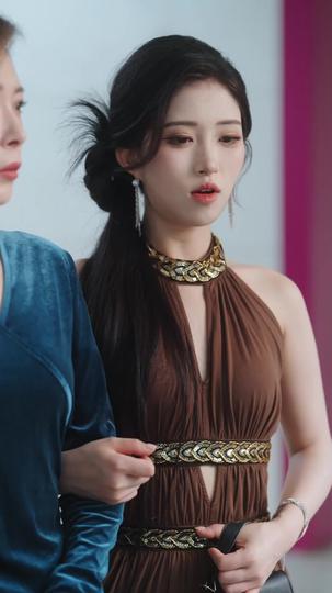 搬磚被退婚,我轉身閃婚宋大小姐 第6集