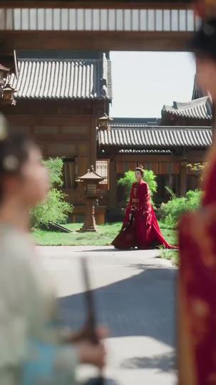 The Bride They Feared, The Queen They Crowned (DUBBED) Episode 2
