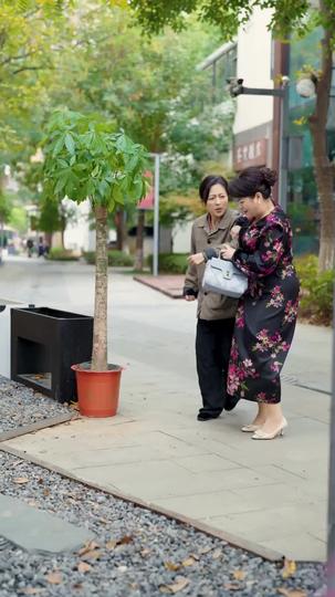 Ashes to Riches, Love to Dust Episode 11