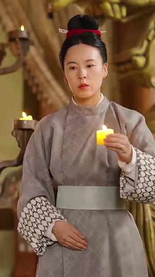 촛불 아래 붉은 꽃 제7회