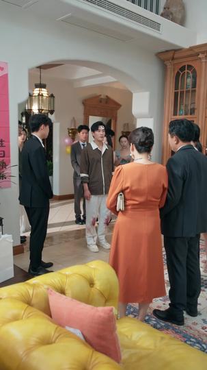 于春色暮晚相拥 第9集