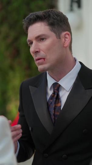 Sua Noiva Bilionária é Minha Esposa Traidora (Dublado) 5Episódio