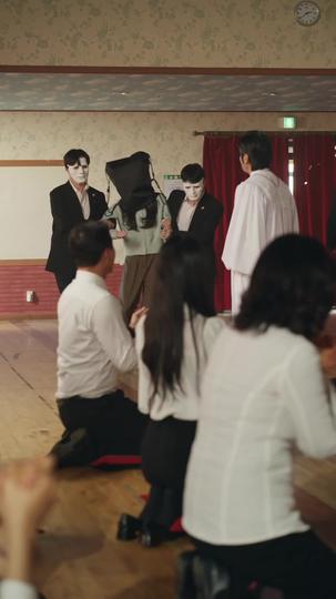 사이비 교주의 아내가 되겠습니다 제3회